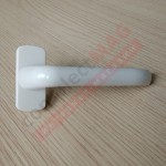 Ручка оконная металлическая ALFA, штифт 35 мм (белая)