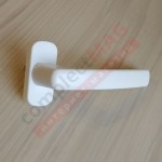 Ручка оконная пластиковая Рото, штифт 40 мм (белая)