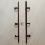 Ручка дверная (офисная) прямая 1000 мм, 3 крепления, коричневая (RAL 8017)