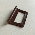  Ручка для МС, пластиковая ТРАПЕЦИЯ (коричневая)