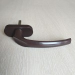 Ручка оконная металлическая КОМФОРТ, штифт 38 мм (коричневая)